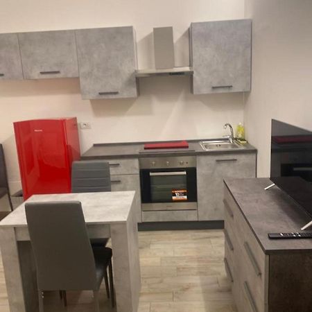 Senza Pensieri Residence Zero Carlo Urbino Крема Екстер'єр фото